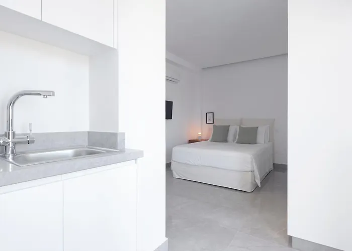 Euphoria * פאפוס