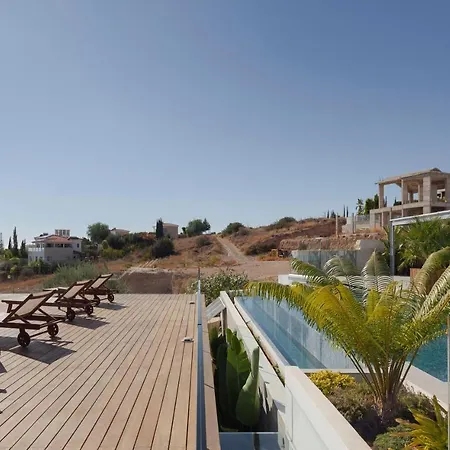 Villa Euphoria *